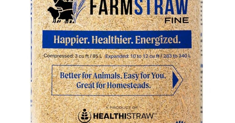 Best Straw For Chicken Coop: Clean, Dry, Happy Hens